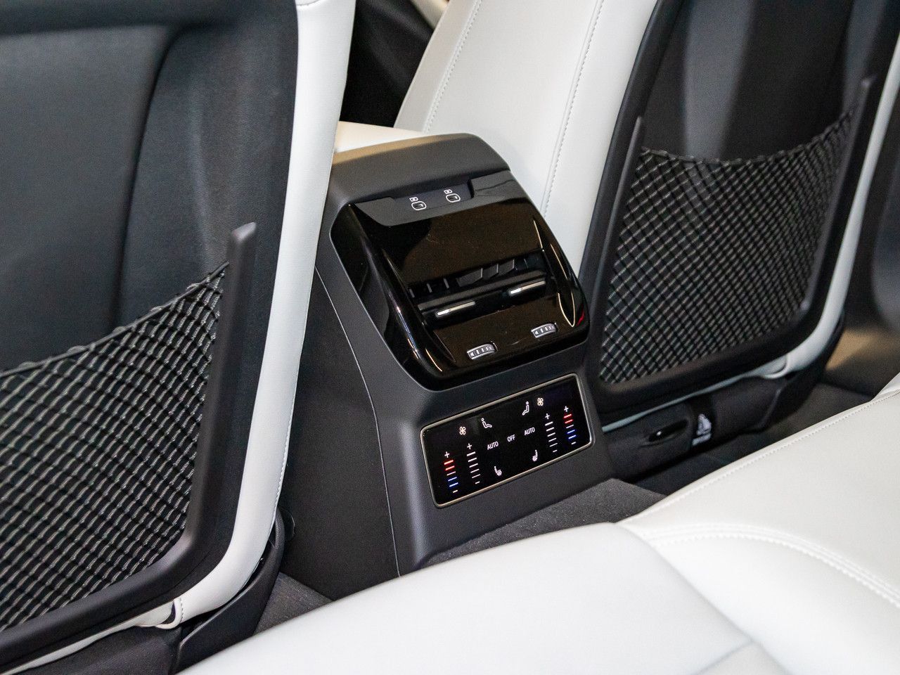 Audi A6 Avant TDI quattro 150 kW S tronic S line