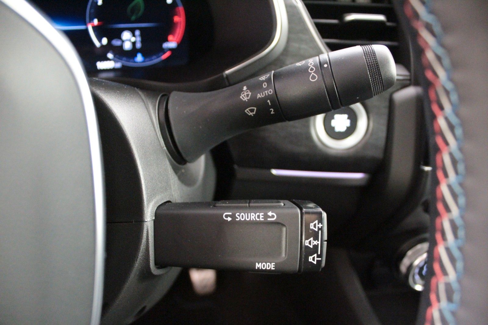 Renault Arkana Mild Hybrid - Samsaru's Car Outlet