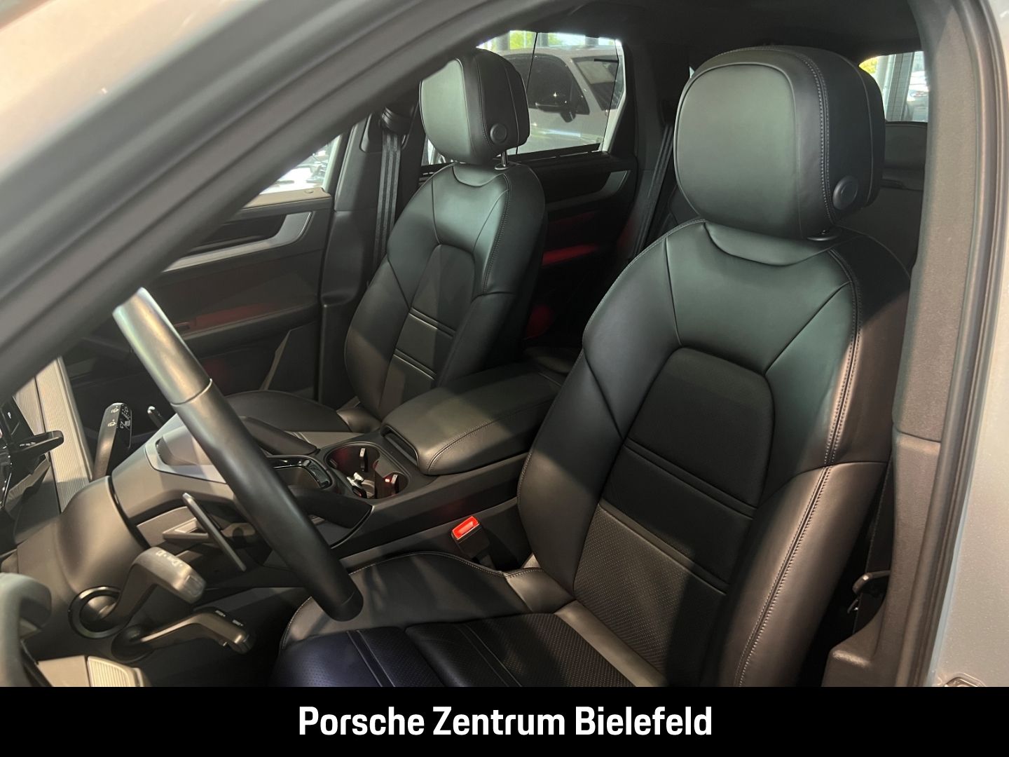 Porsche Cayenne E-Hybrid HA-Lenkung InnoDrive Soft-Close