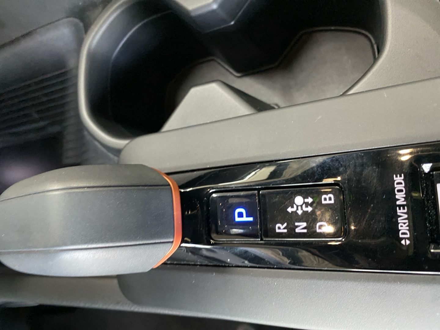 Toyota C-HR 1.8 Hybrid Teamplayer *LED*ACC*CAM*el Heck*