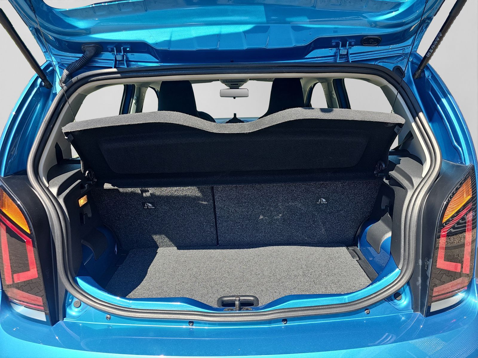 Volkswagen up! e-Up! - Samsaru's Car Outlet
