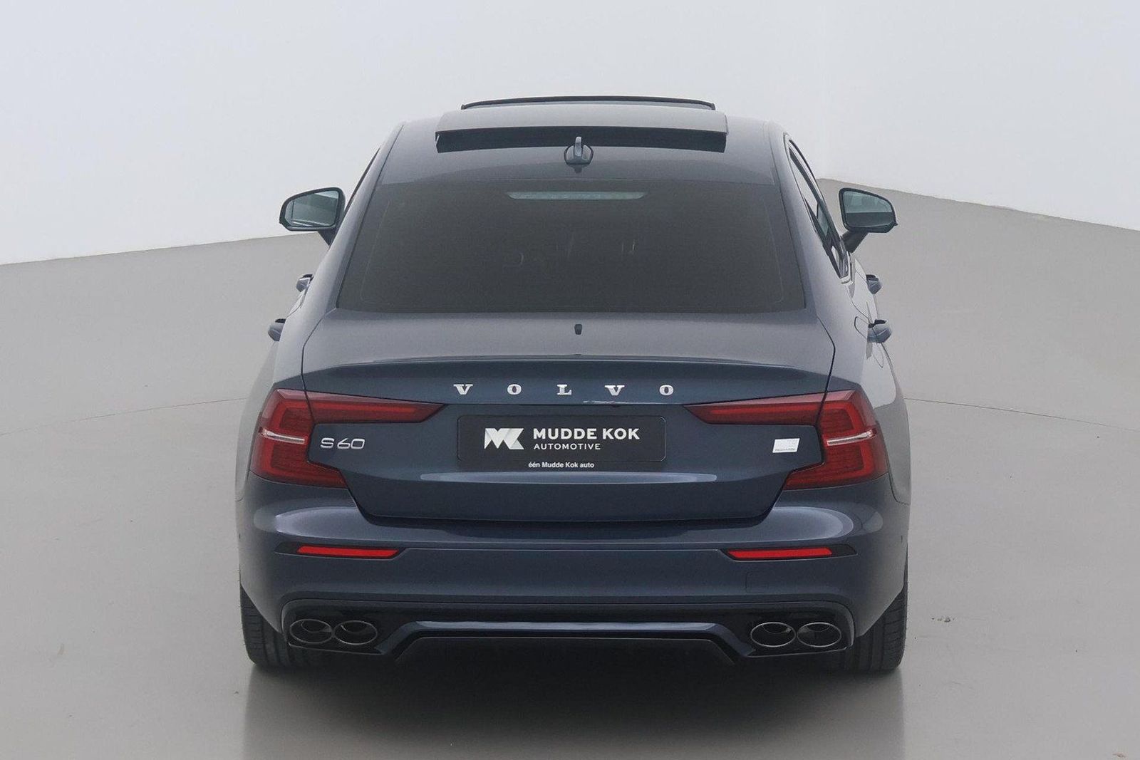 Volvo S60 T8 Recharge Ultimate Dark | HEICO SPORTIV |