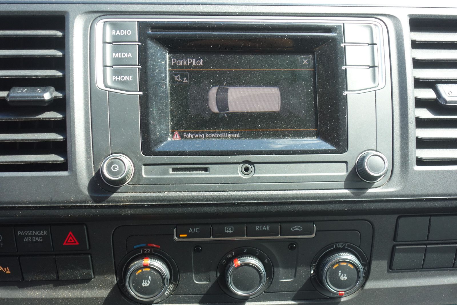 Volkswagen T6 Multivan - Samsaru's Car Outlet