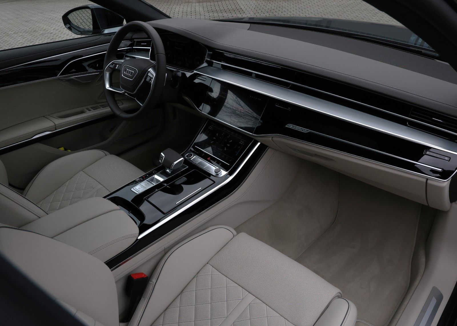 Audi A8 50 TDI quat. S line - Samsaru's Car Outlet