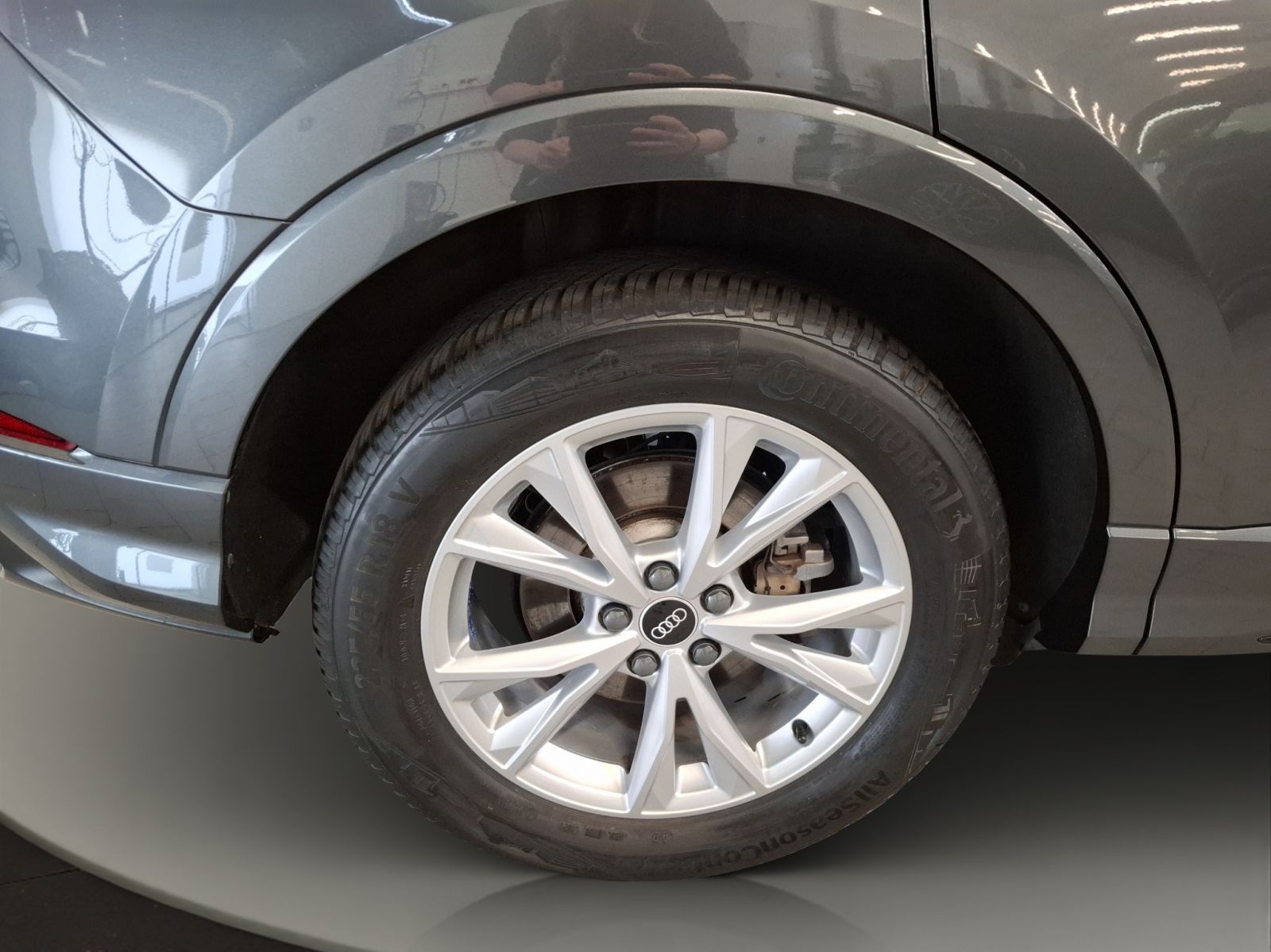 Audi Q3 S line 45 TFSI quattro - Samsaru's Car Outlet
