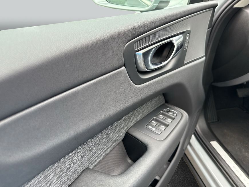 Volvo XC60 B5 B AWD Core