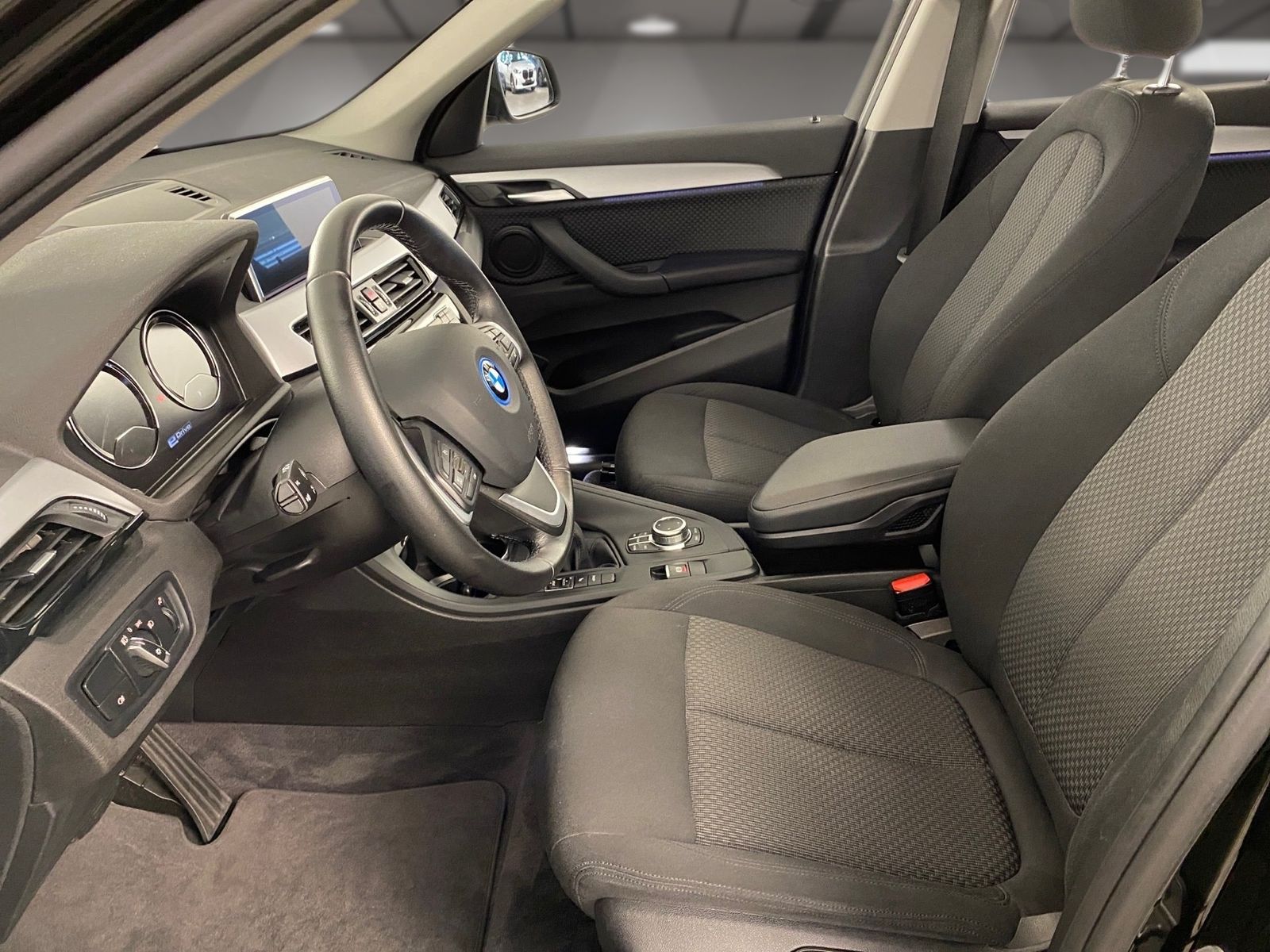 BMW X1 xDrive25e - Samsaru's Car Outlet