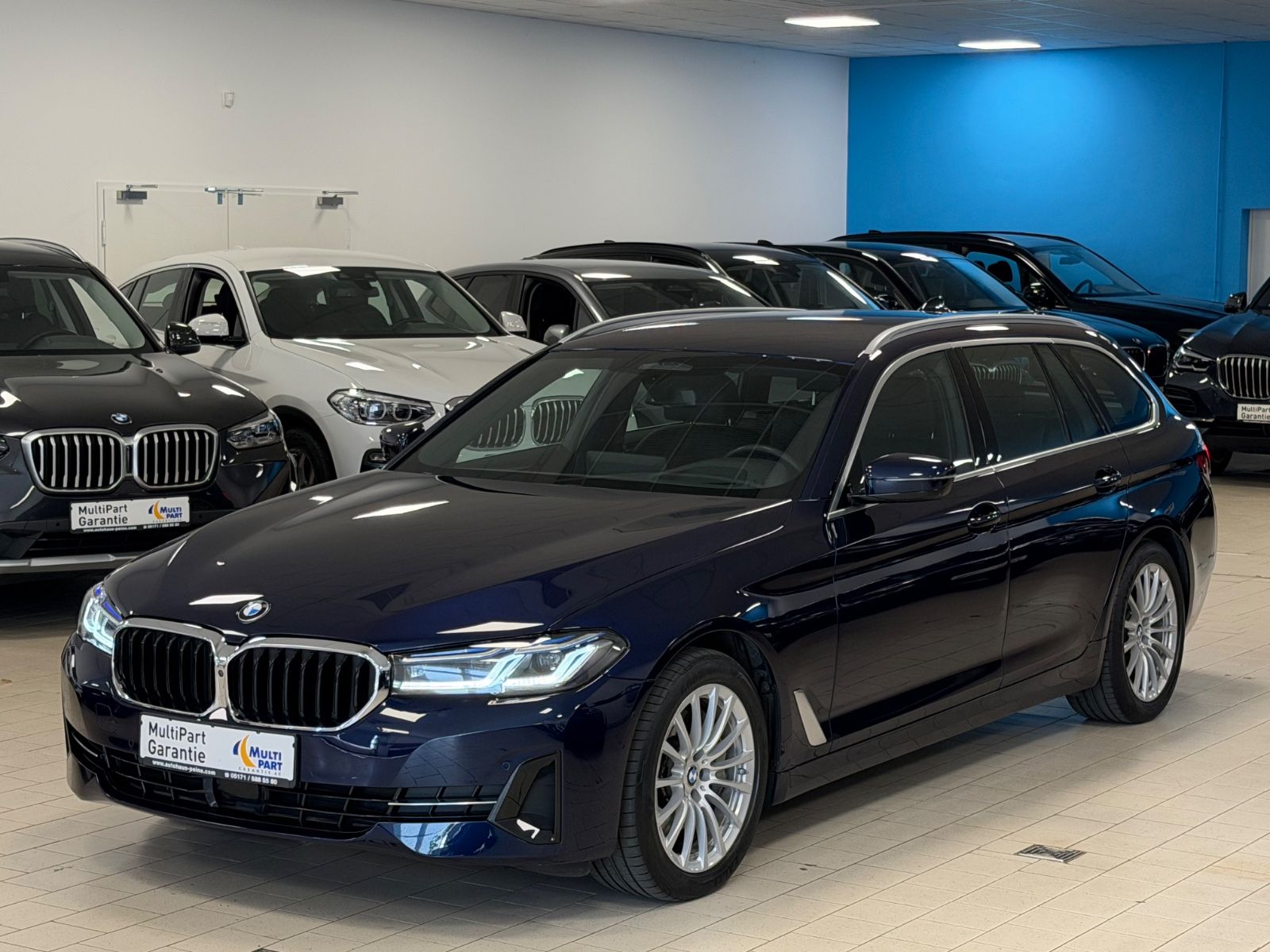 BMW 530dxD/HUD/Laser/P+DrivAsPro/360°/St&Go/StandHz