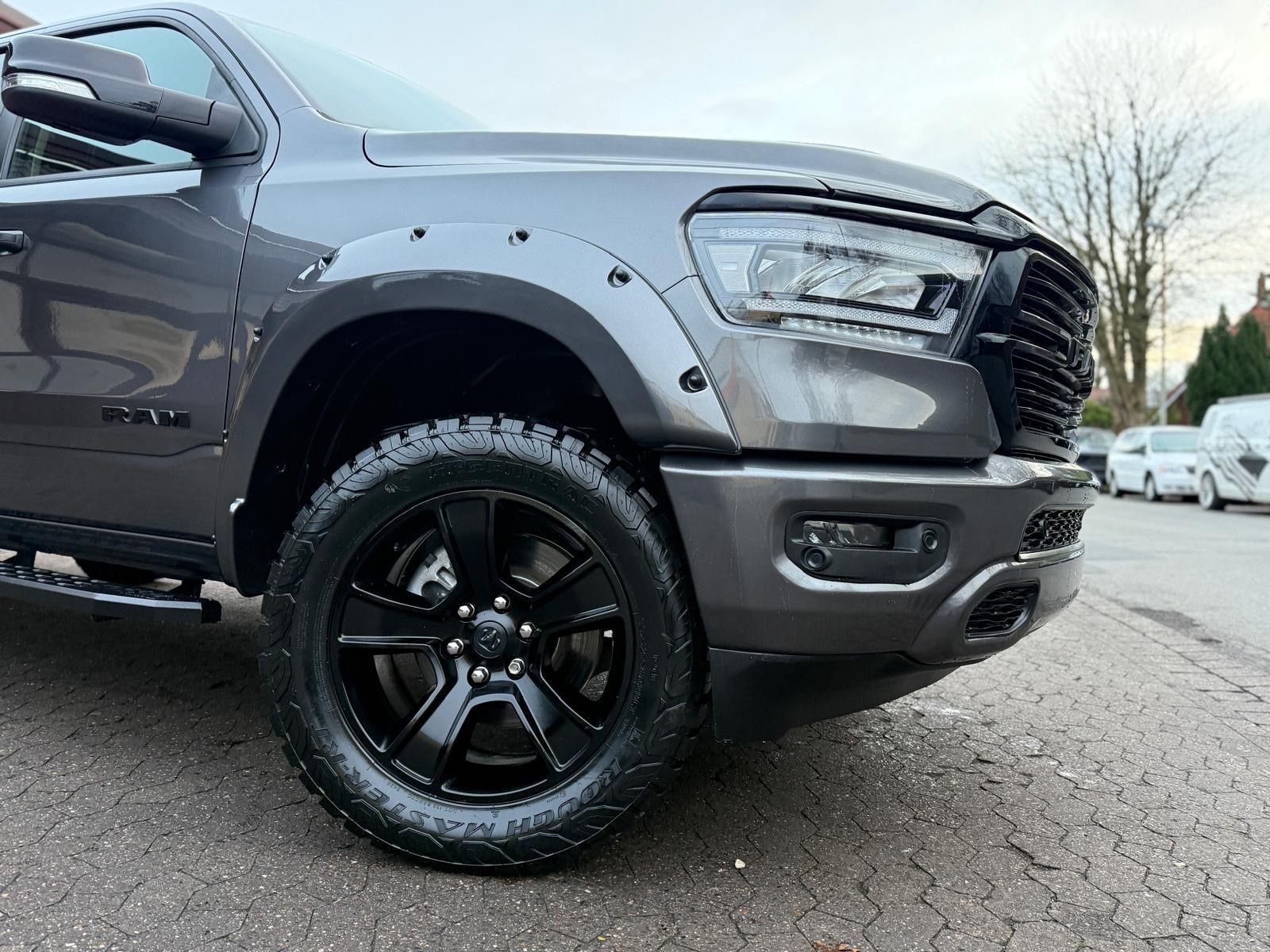 Dodge V8*4X4*AHK*NAVI*ROLLBAR*OFFROAD*LIFT*LED*SPORT*