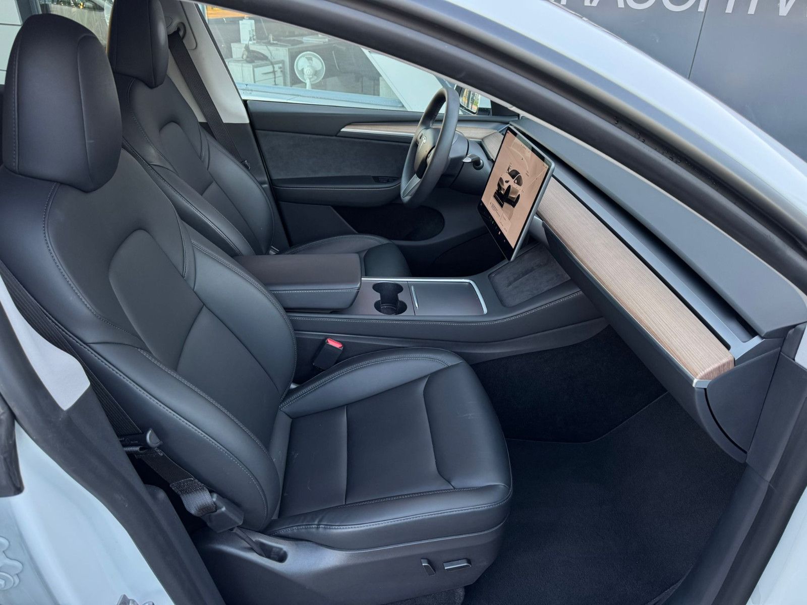 Tesla Model Y Performance Matrix AHK