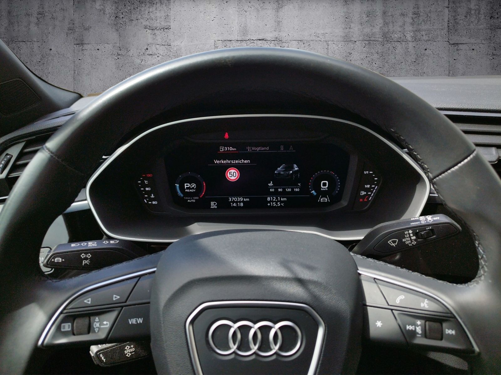 Audi Q3 S line 35 TDI quattro S-tronic - Samsaru's Car Outlet