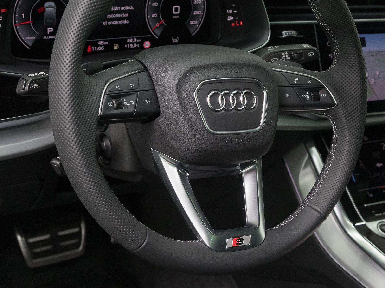 Audi Q7 45 TDI Q S LINE 7-SITZE LM20 PANO HuD