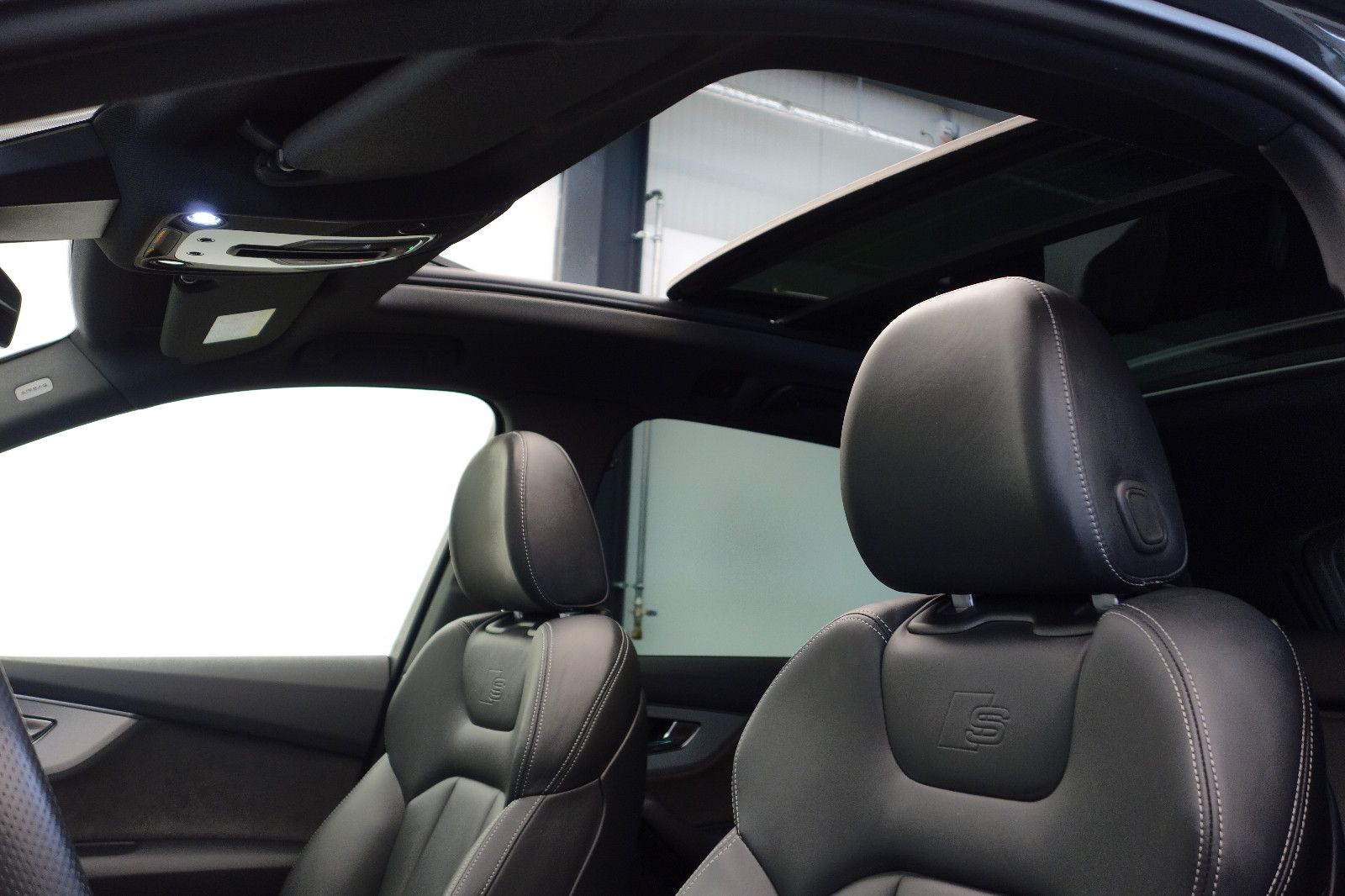 Audi Q7 50 TDI quattro S LINE BLACK+360°+PDACH+7SITZE