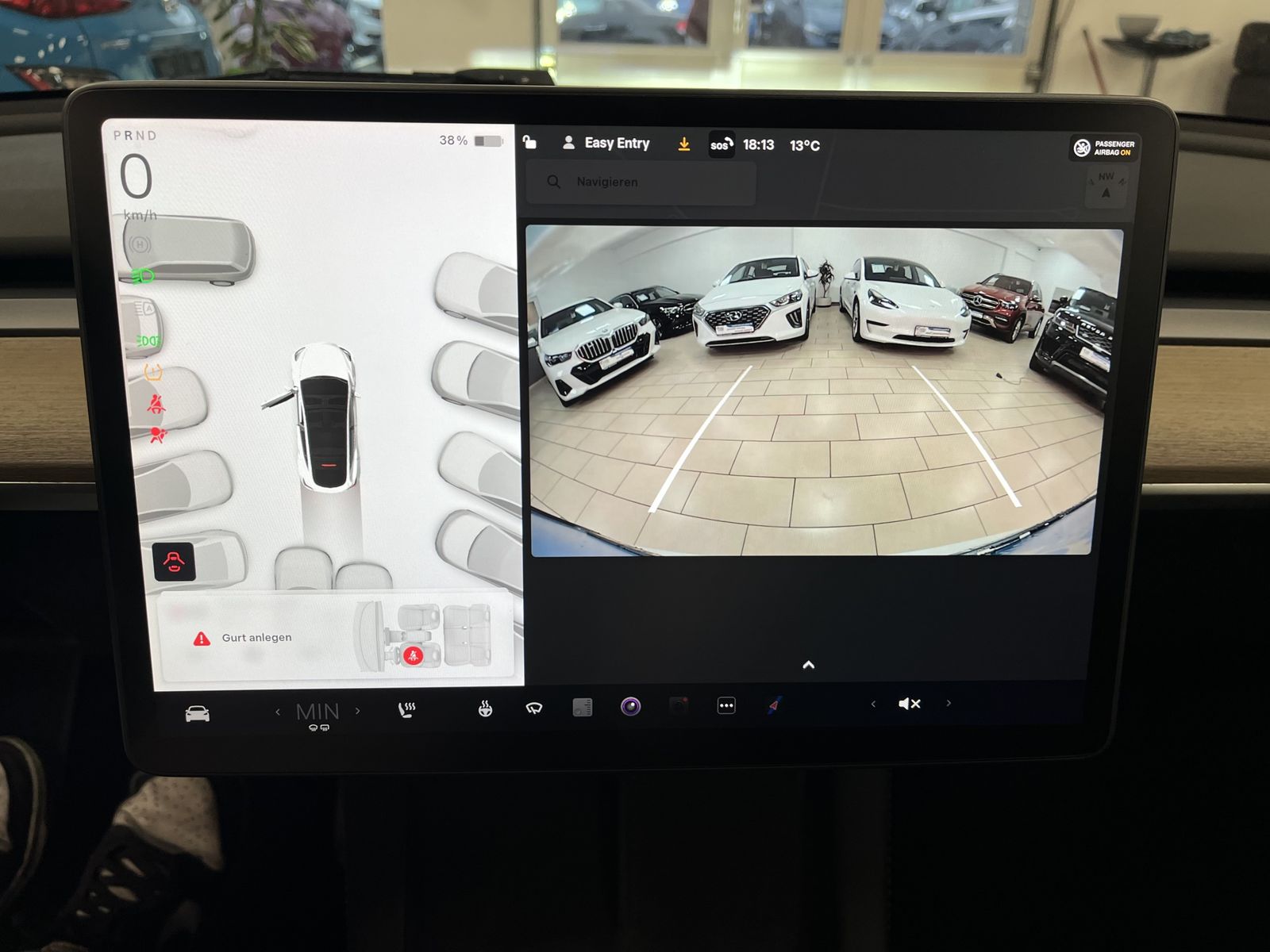 Tesla Model Y Maximale Reichweite Dual AWD ACC Pano