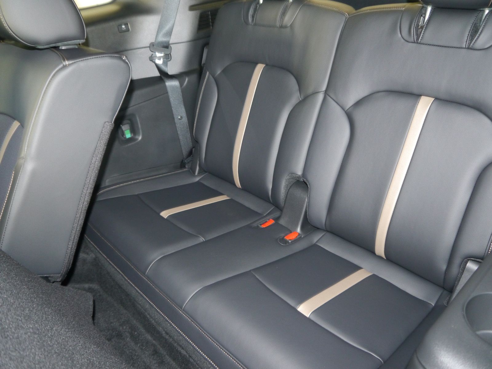 Mazda CX-80 2.5 e-SKYACTIV PHEV Homura Plus Auto AWD