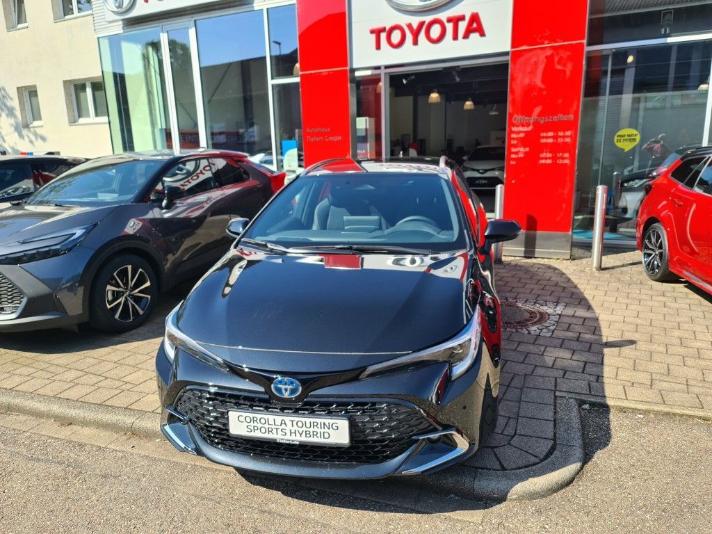 Toyota Corolla 2.0 Hybrid Touring Sports Team D