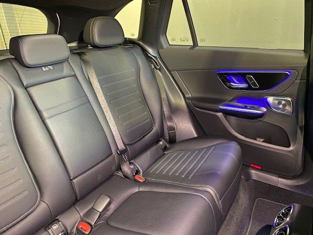 Mercedes-Benz GLC 400 e 4M AMG Night AHK/Sound/Pano/Distro/20"
