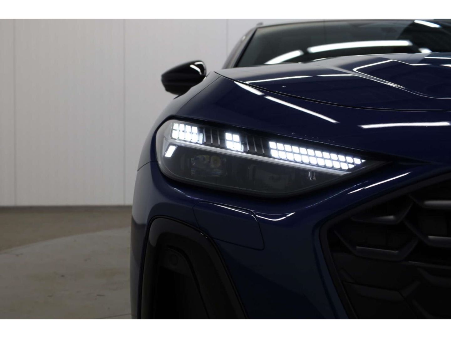 Audi A5 Avant e-hybrid quattro S line AHK/P-Dach/360