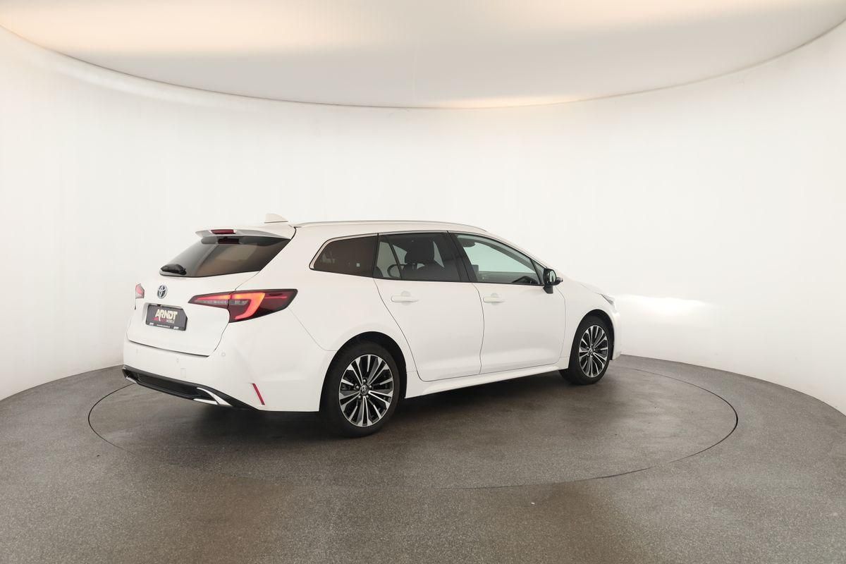 Toyota Corolla Touring Sports 1.8 CVT Team D Navi Kam