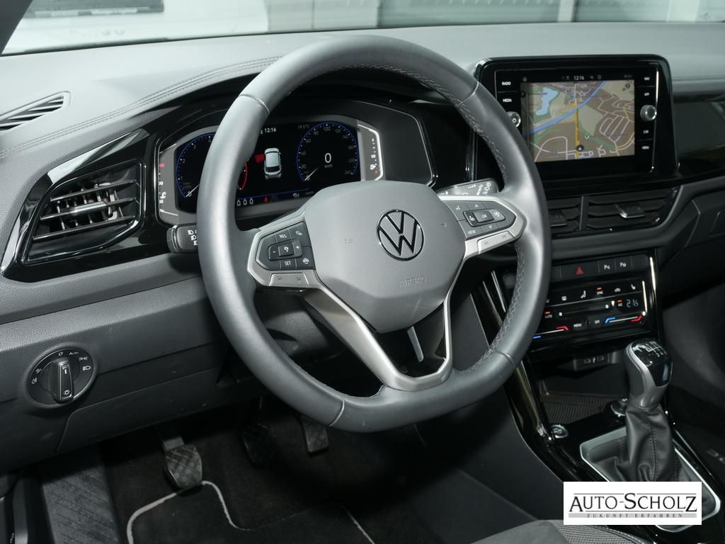 Volkswagen T-Roc 1.0 TSI Style - Samsaru's Car Outlet