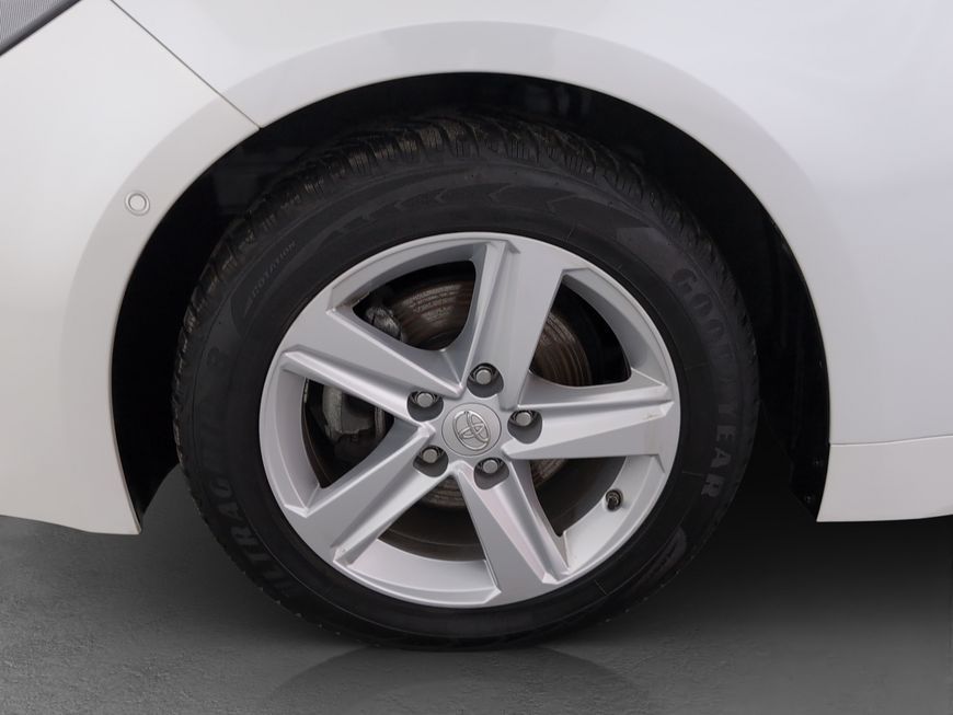 Toyota Corolla 1.8 Hybrid Team Deutschland NAVI+BI-LED+