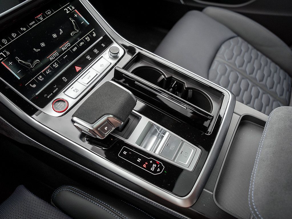 Audi RS Q8 performance tiptronic B&O PANO LASER 360°