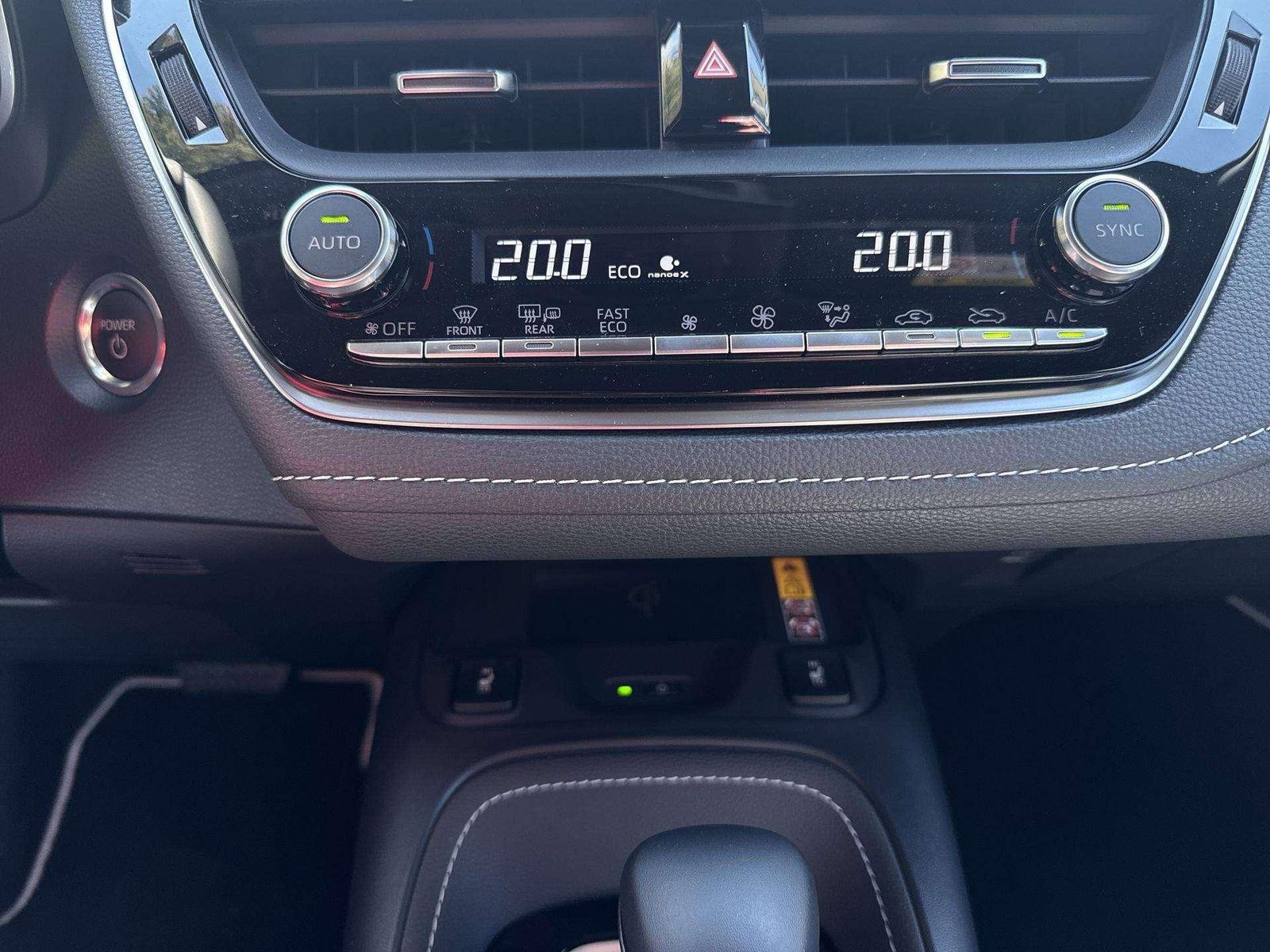 Toyota Corolla Hybrid Teamplayer /Navi/Shz/Rfk/DigiCo/T
