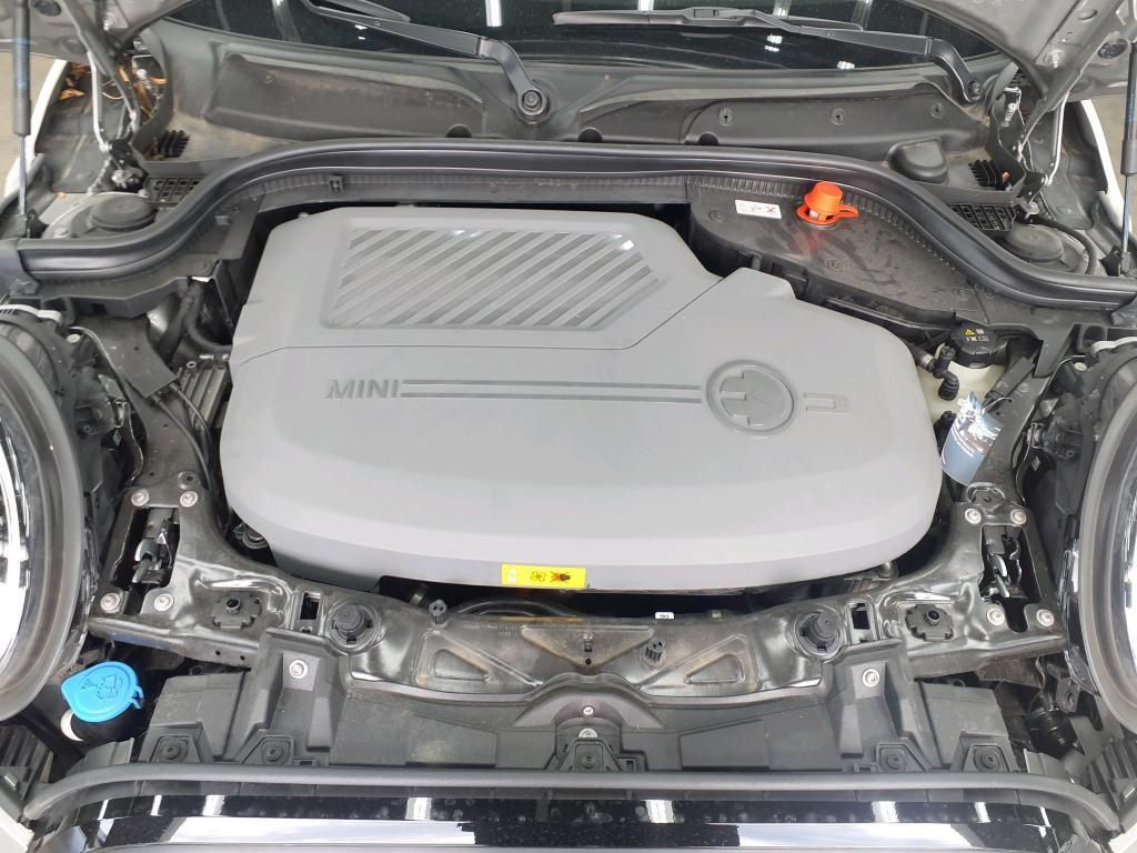 MINI Cooper SE Essential Trim - Samsaru's Car Outlet