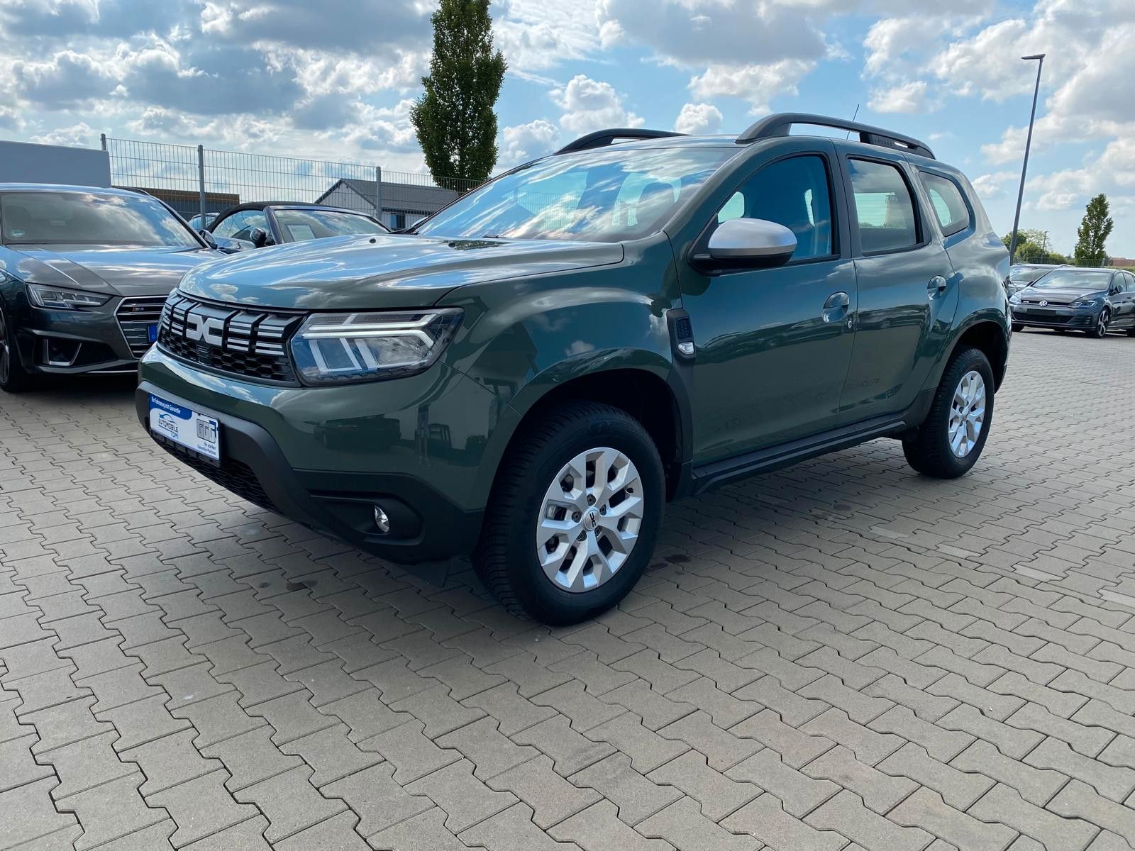 Dacia Duster II Expression 4WD - Samsaru's Car Outlet