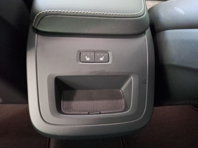 Volvo XC60 B4 Diesel Plus Dark - Samsaru's Car Outlet