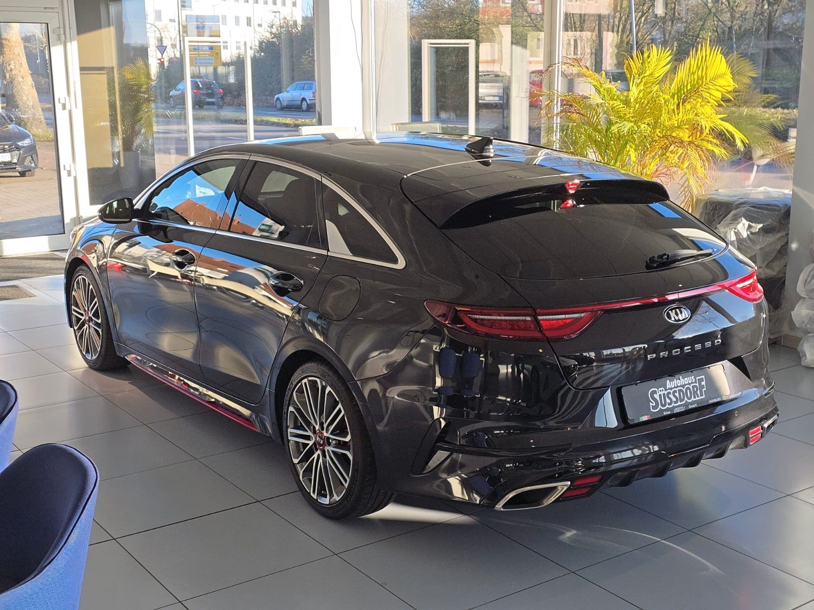 Kia pro cee'd / ProCeed GT - Samsaru's Car Outlet