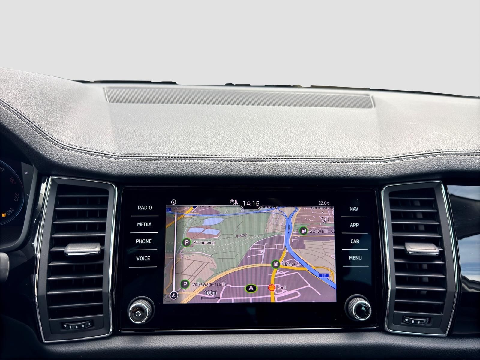 Skoda Kodiaq L&K 4x4*AHK*KESSY*APP-CAR*ACC*MATRIX*VIRT