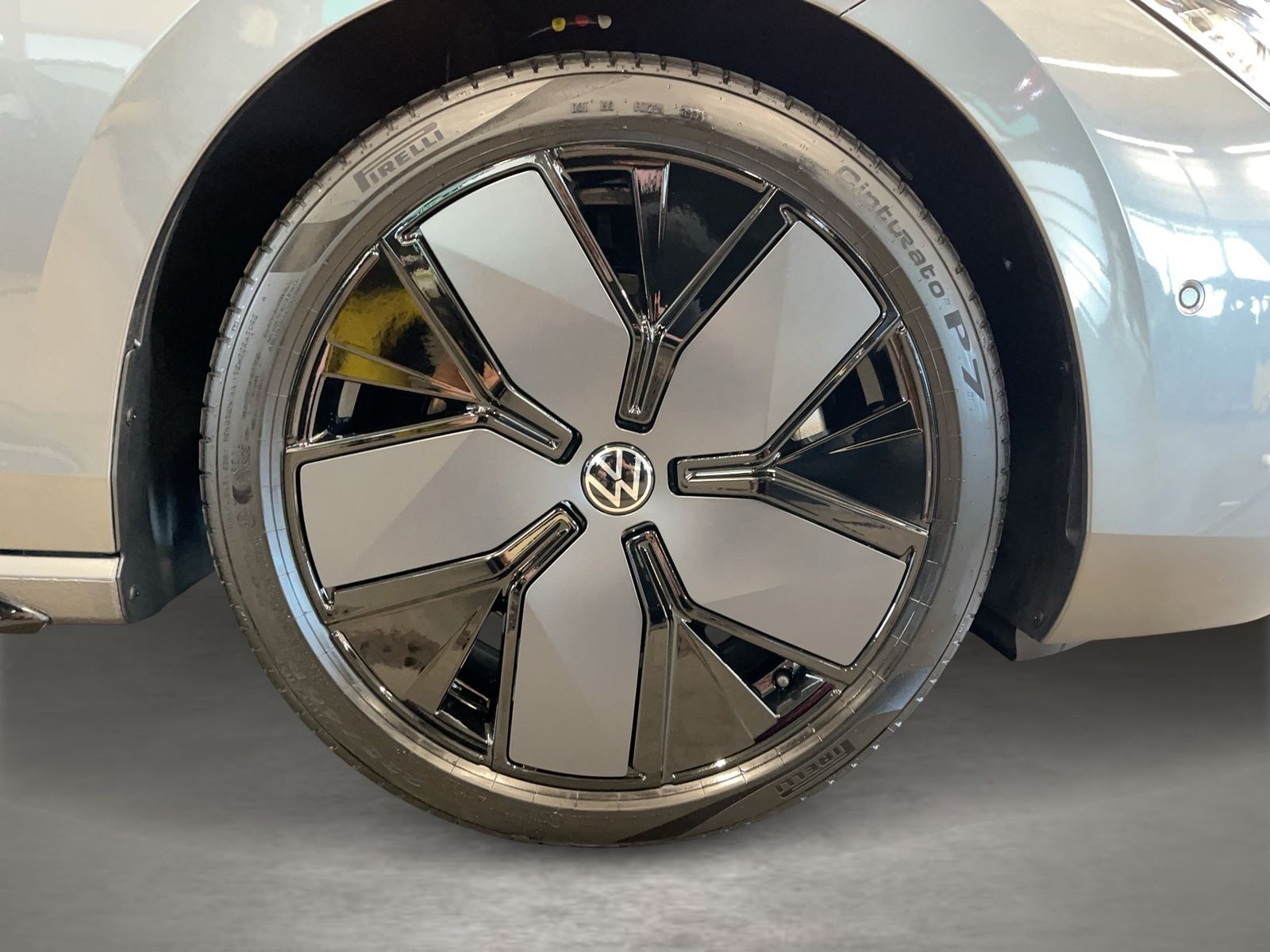 Volkswagen Passat Variant R-Line 2.0 TDI 4MOTION DSG 360 SD