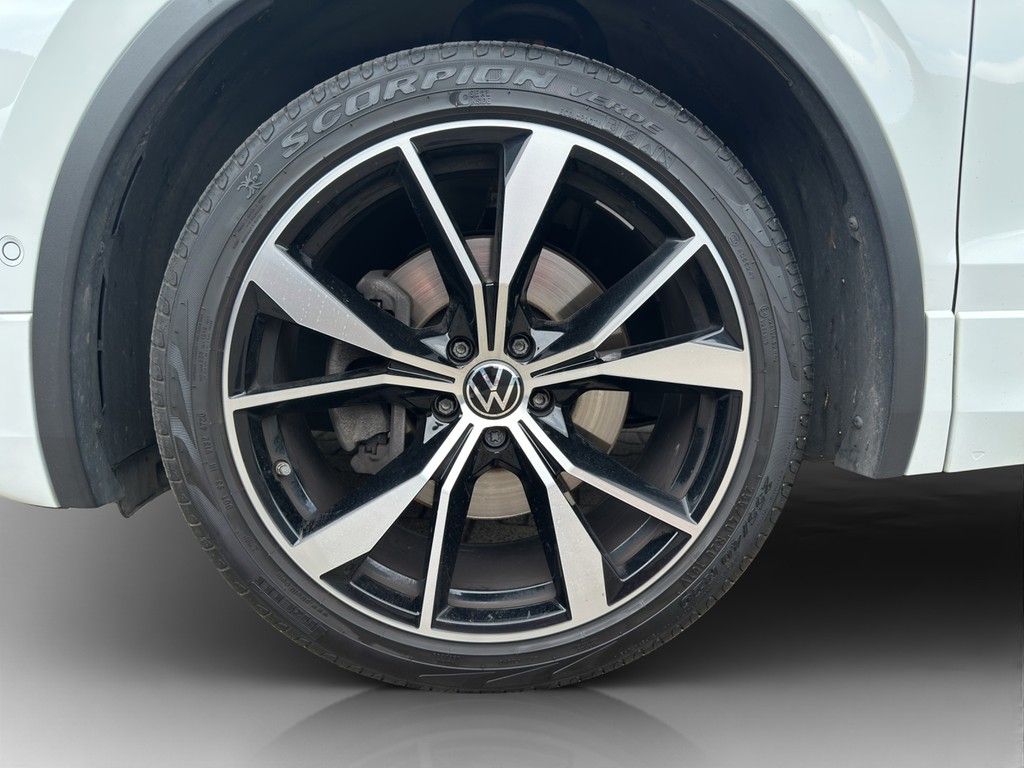 Volkswagen Tiguan 2.0 TDI DSG 4Motion R-Line - Samsaru's Car Outlet