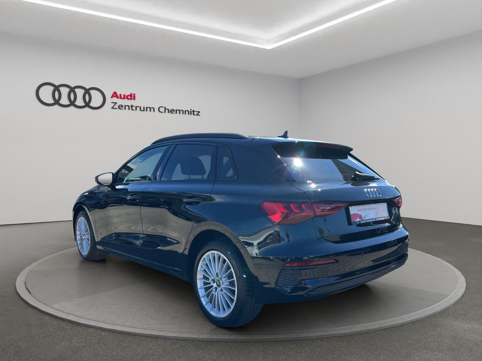 Audi A3 Sportback 40 TFSI e Str. - Samsaru's Car Outlet