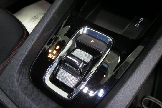 Skoda Octavia Combi 2.0 TSI RS - Samsaru's Car Outlet