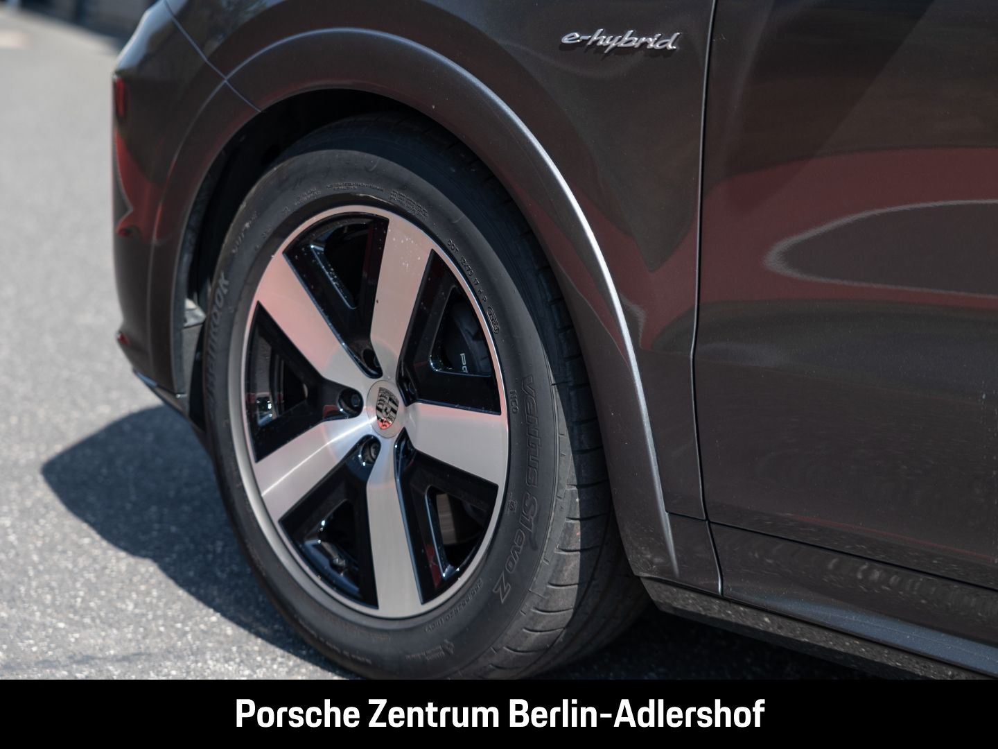 Porsche Cayenne E-Hybrid Coupe Luftfederung Panoramadach
