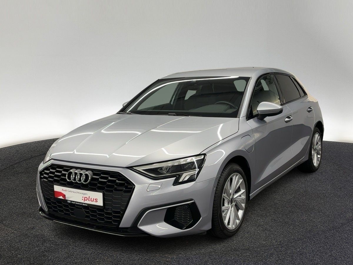 Audi A3 Sportback 40 TFSI e Advanced S tr. LED RFK NA