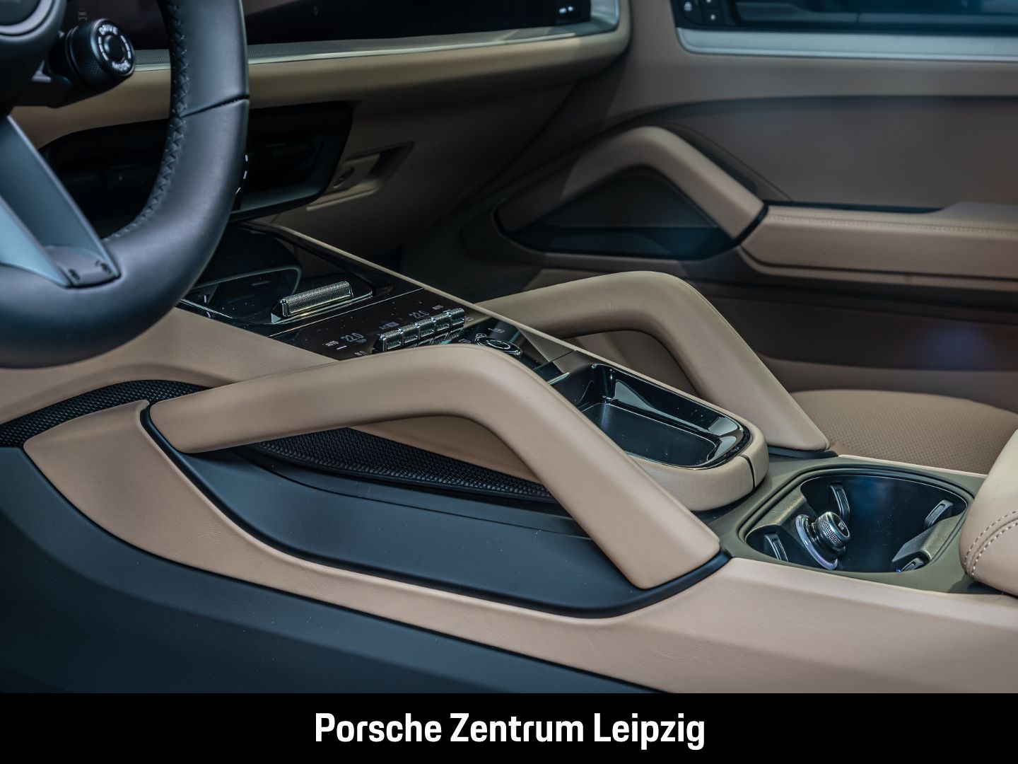 Porsche Cayenne E-Hybrid Massage HD-Matrix InnoDrive AHK