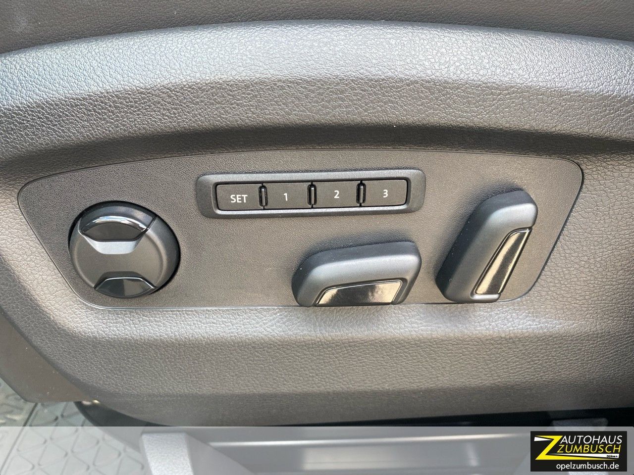 Volkswagen T6 Multivan Edition 4Motion - Samsaru's Car Outlet