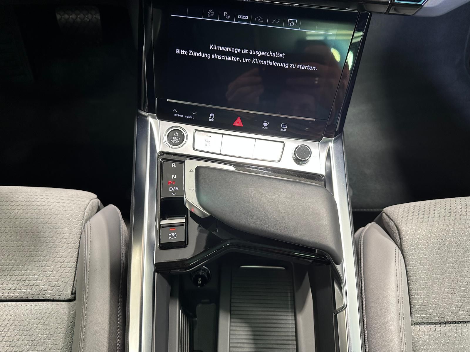 Audi e-tron 55 quattro S line 95kWh Matrix|Sport|Bang