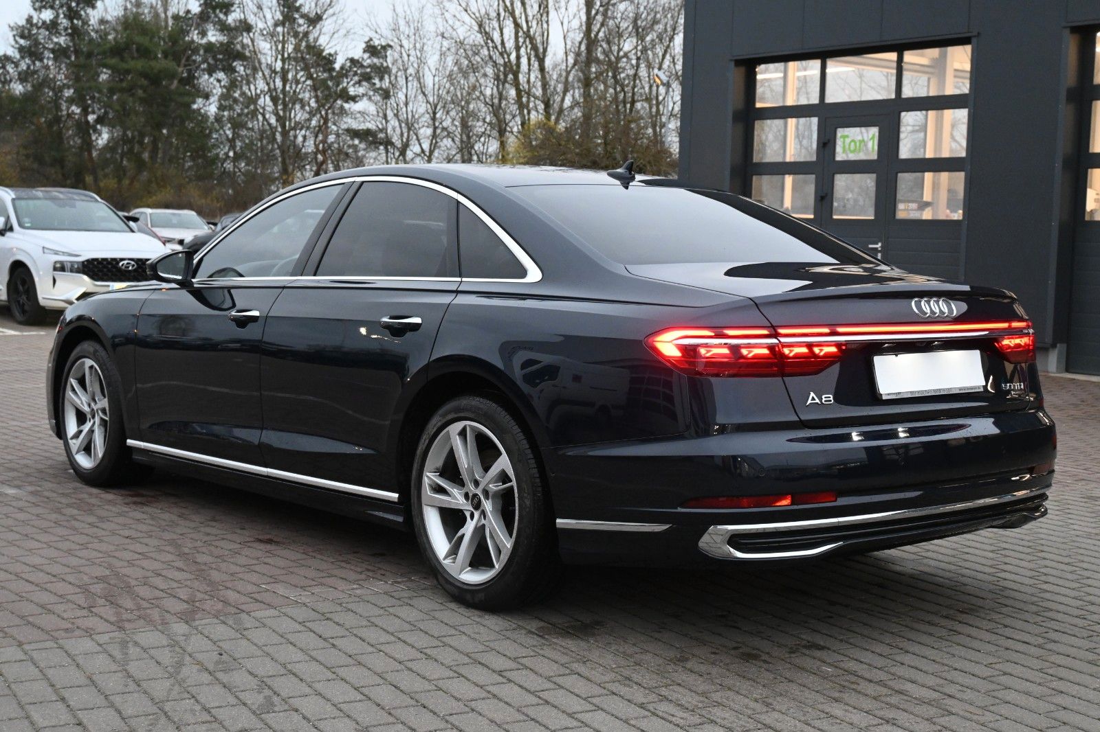 Audi A8 50 TDI quattro - Samsaru's Car Outlet