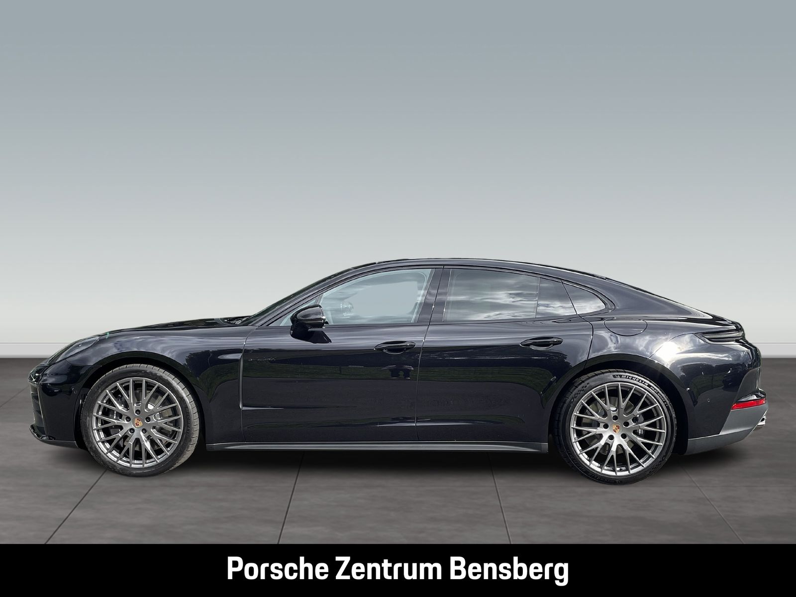 Porsche Panamera 4 E-Hybrid