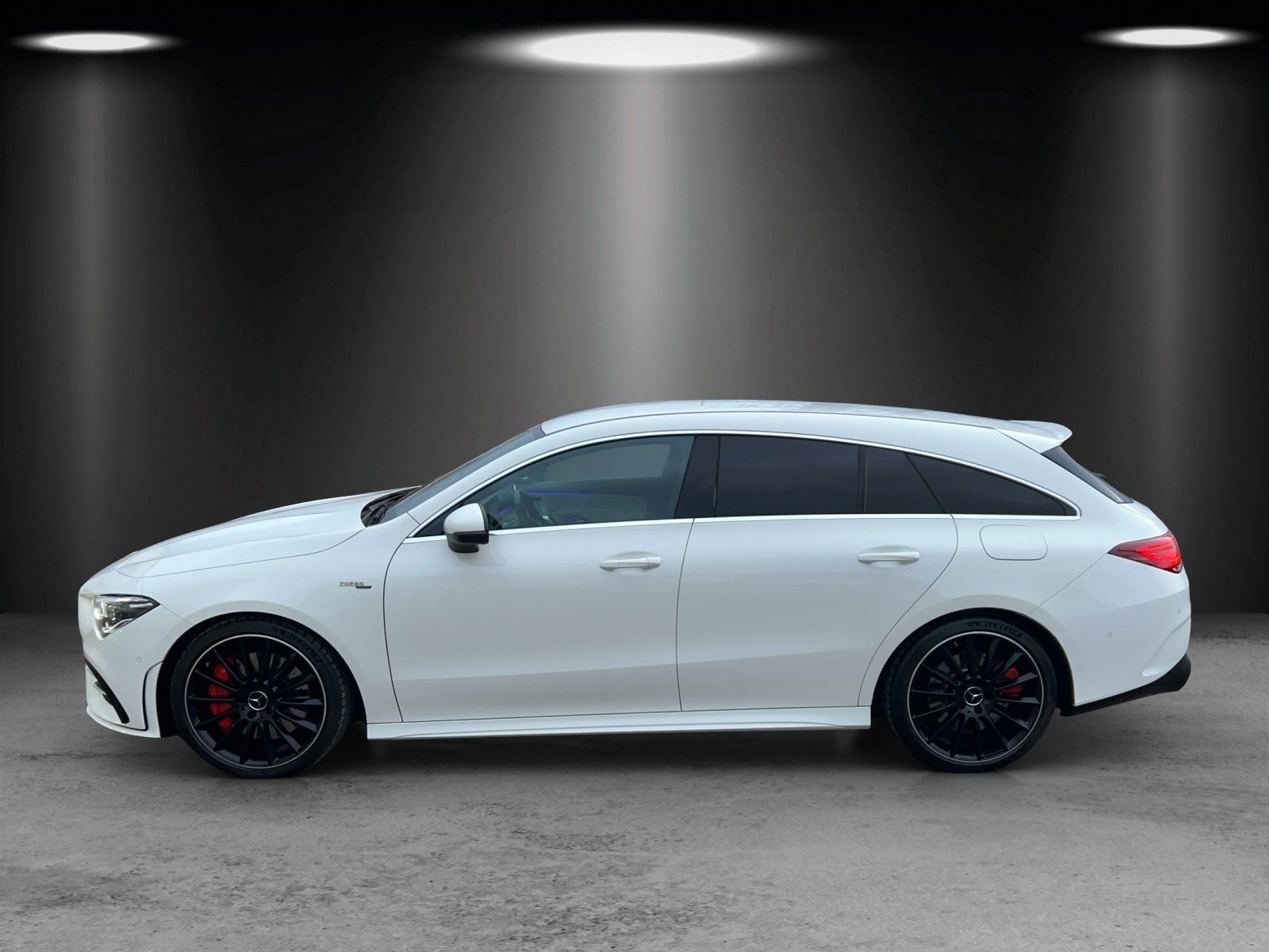Mercedes-Benz CLA 35 AMG - Samsaru's Car Outlet