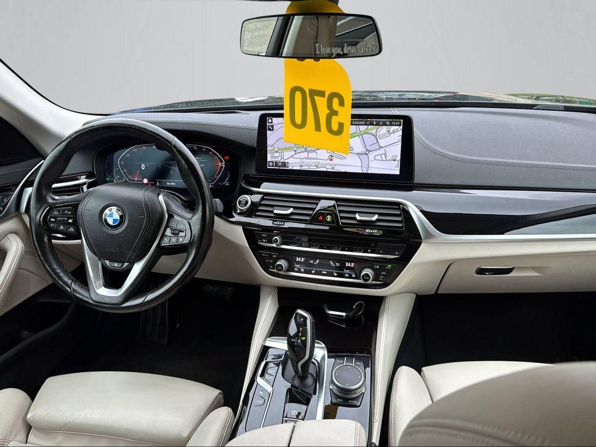 BMW 520 520 d xDrive Luxury Line 2.0 Diesel Metallic
