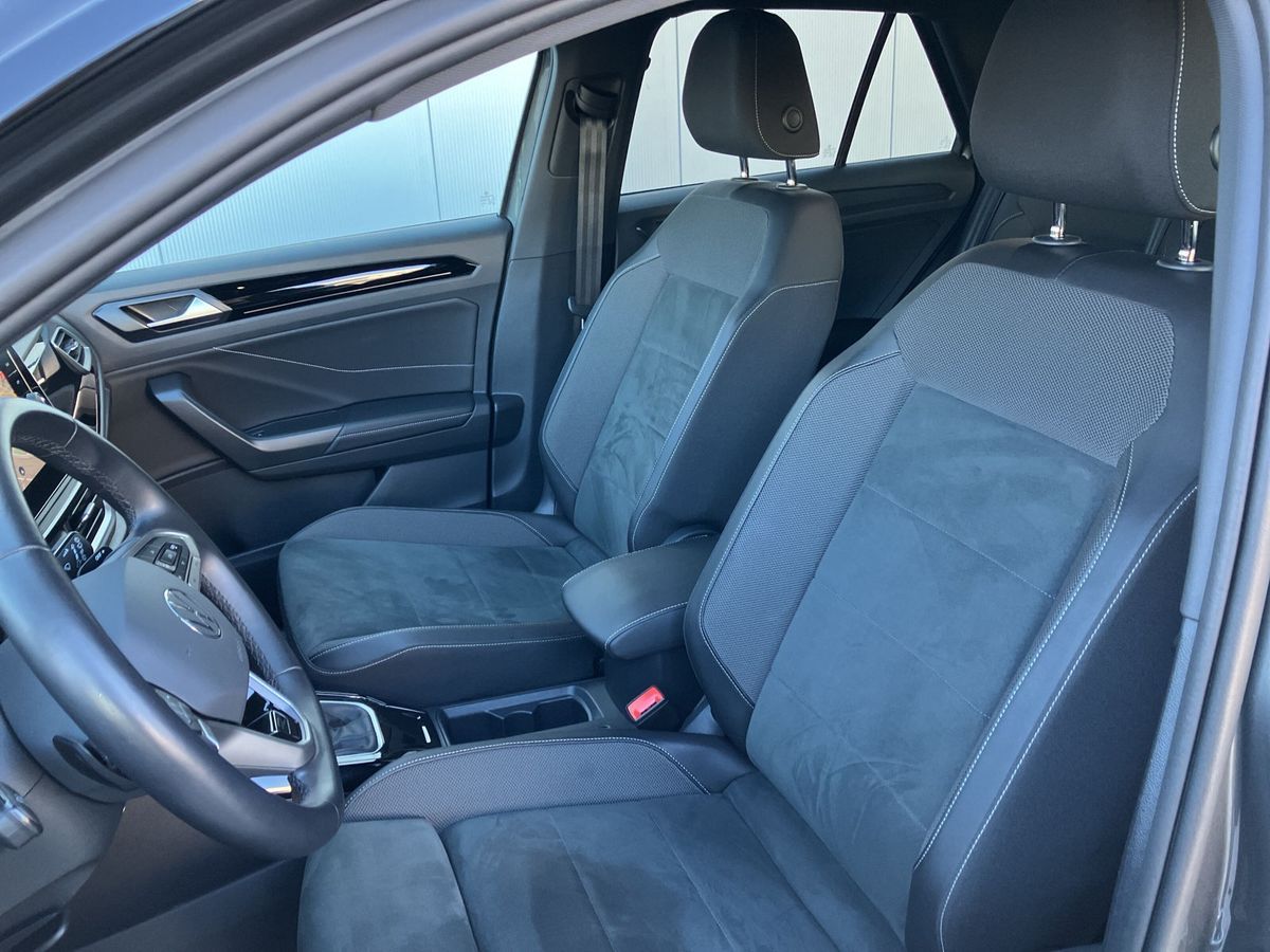 Volkswagen T-Roc R-Line 2.0 TDI DSG - Samsaru's Car Outlet