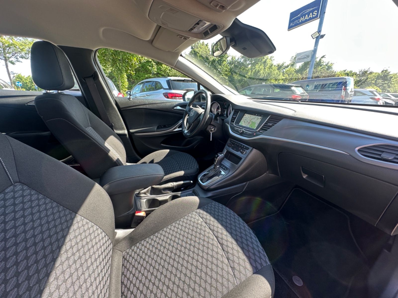 Opel Astra 1.4 Turbo Edition - Samsaru's Car Outlet