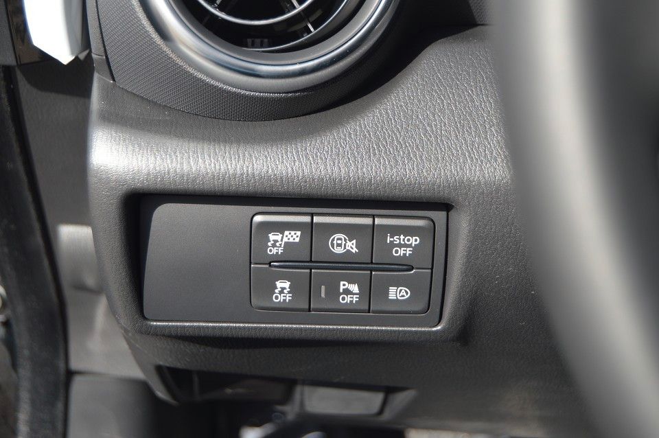 Mazda MX-5 RF Benzin 132PS 6GS Exclusive-Line Navi