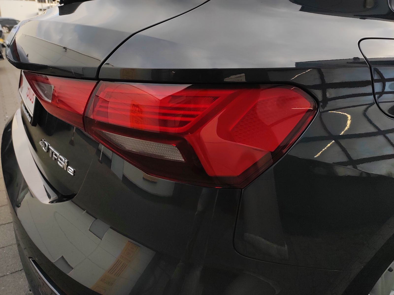 Audi A3 Sportback 40 TFSI e Adv. S tronic *R-CAM*PDC*