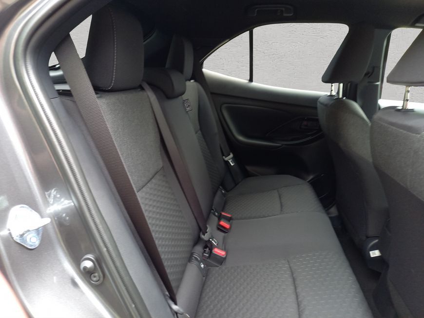 Toyota Yaris Cross Teamplayer Safety-Paket Winter-Paket